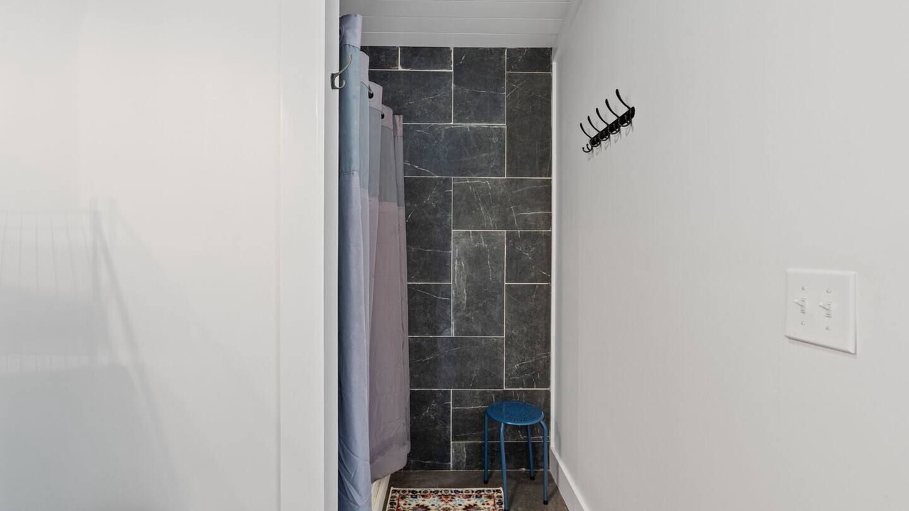 Photo of Others in Tennga