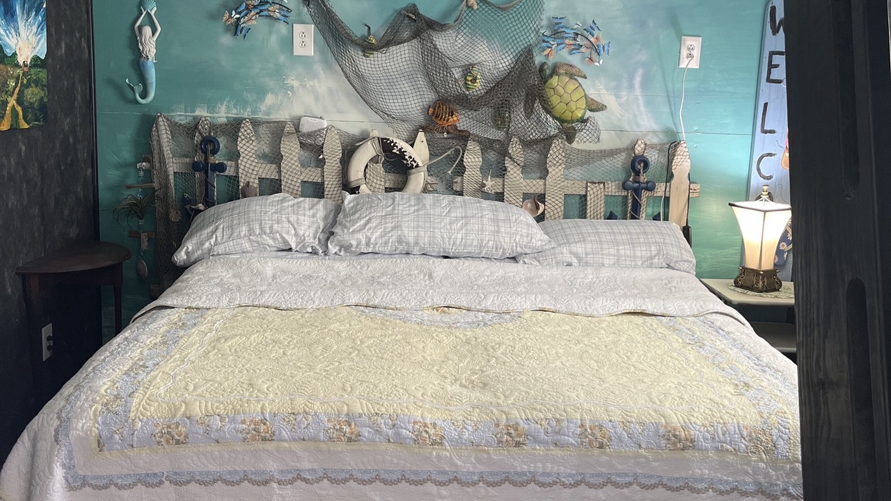 Photo of Bedroom in Temple Hill