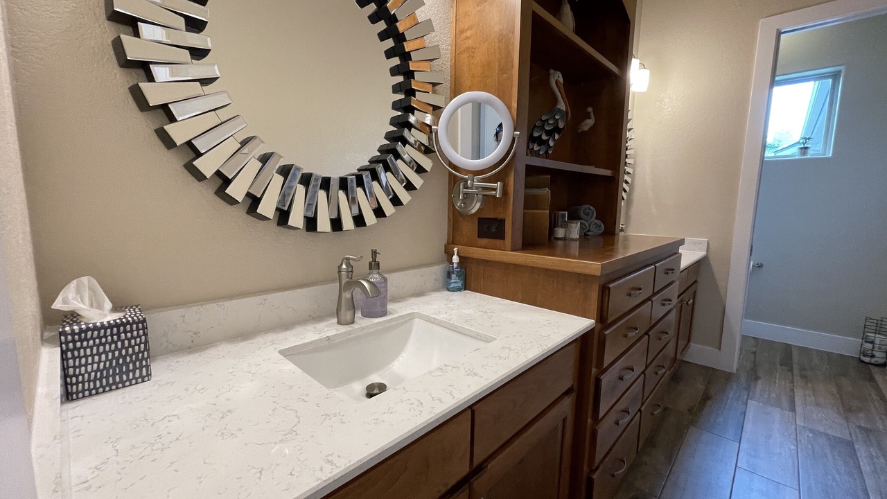 Photo of Bathroom in Canyon Lake