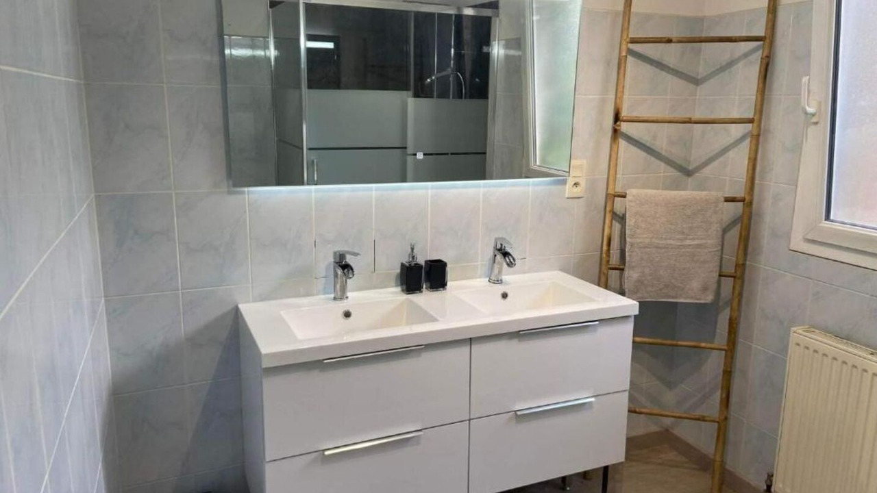 Photo of Bathroom in Lautrec