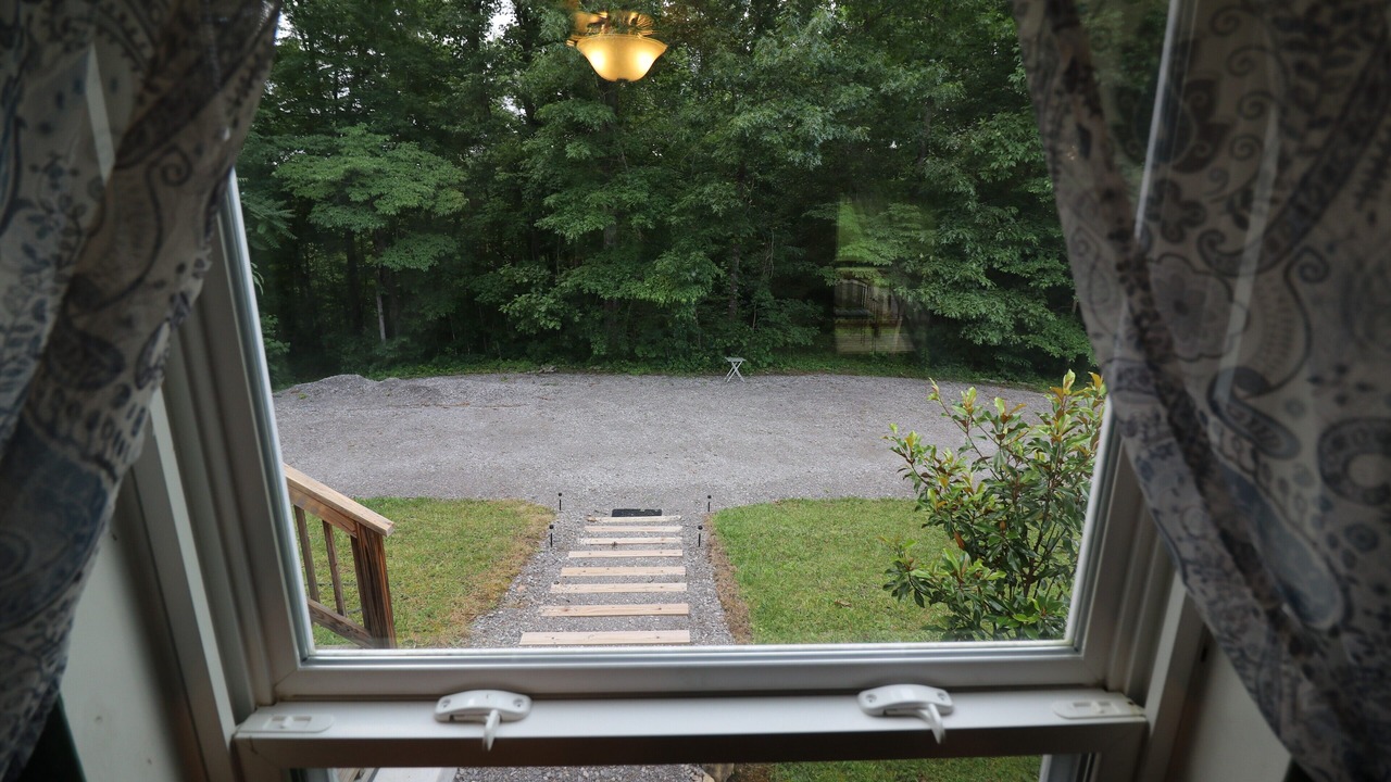 Photo of Bedroom in Crossville