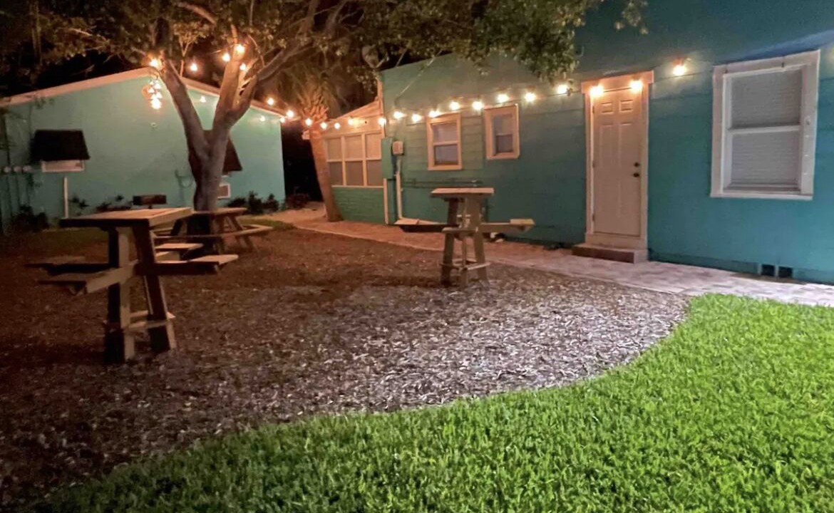 Photo of Outdoor in Parrot Cove