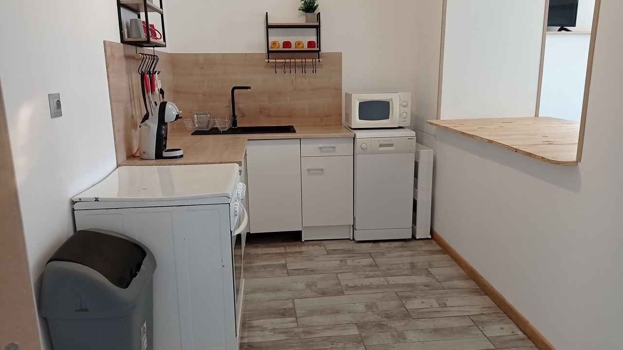 Photo of Kitchen in Sees