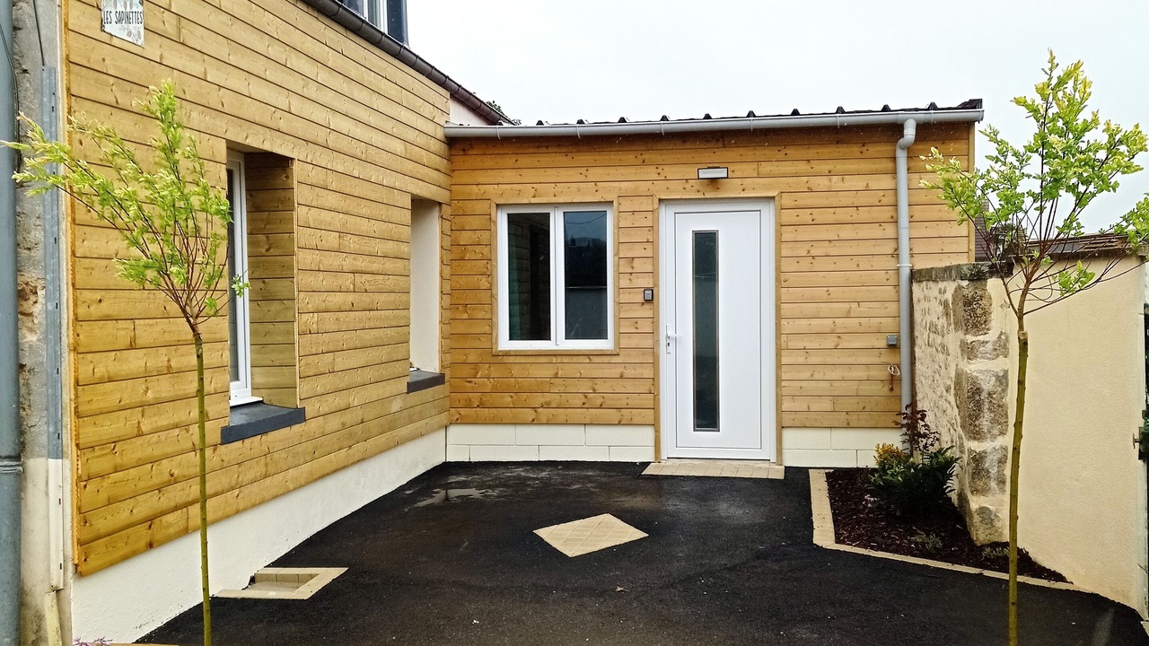 Photo of Outdoor in Sees