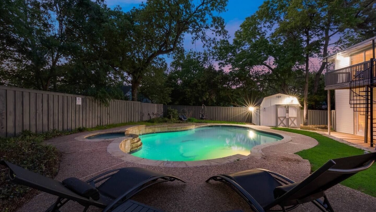 Photo of Outdoor in Denton
