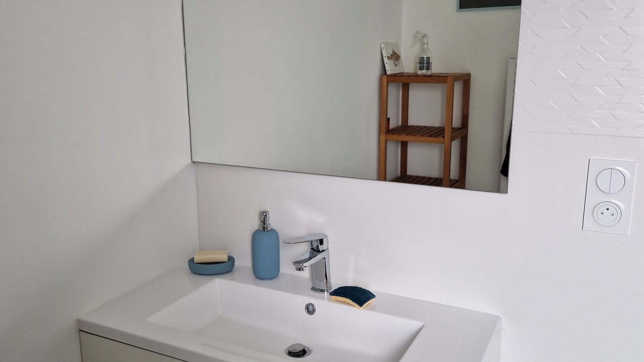 Photo of Bathroom in Saint-Leger-les-Vignes