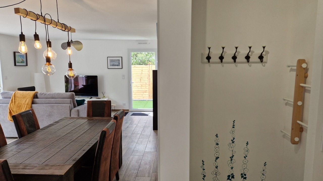 Photo of Others in Saint-Leger-les-Vignes