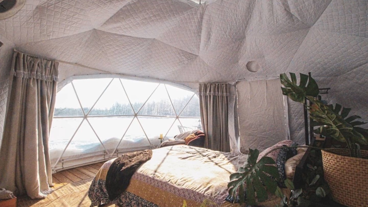 Photo of Bedroom in Oxford Station
