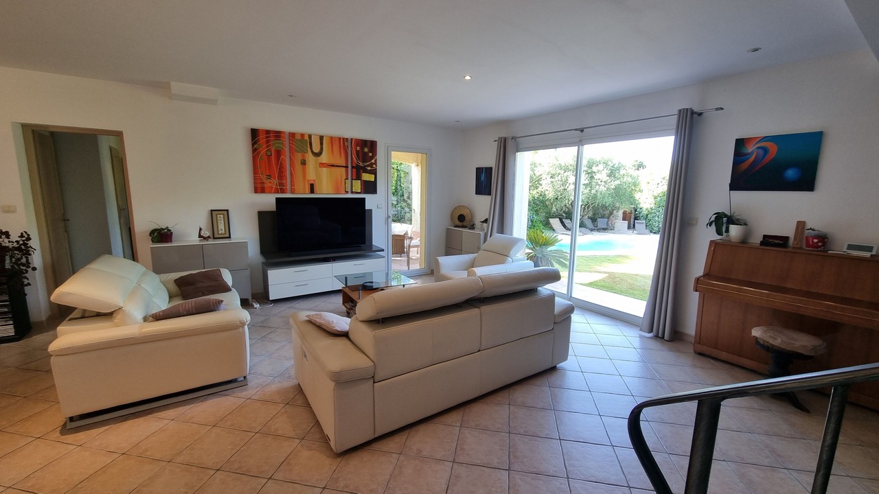 Photo of Livingroom in Calvisson