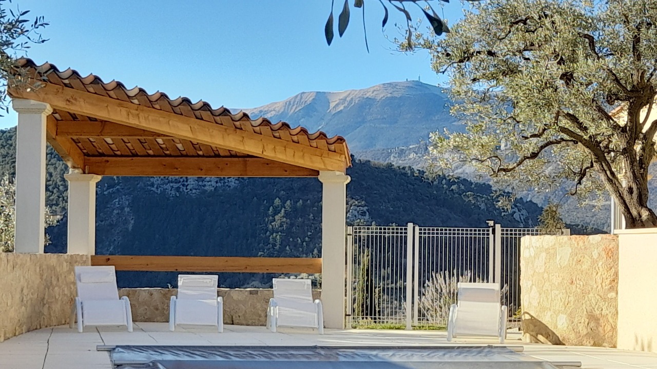 Photo of Patio Balcony in Buis-les-Baronnies