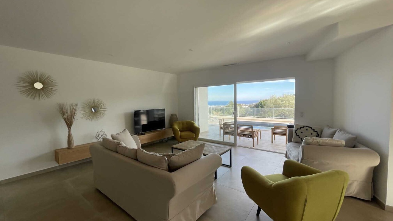 Photo of Livingroom in Zonza