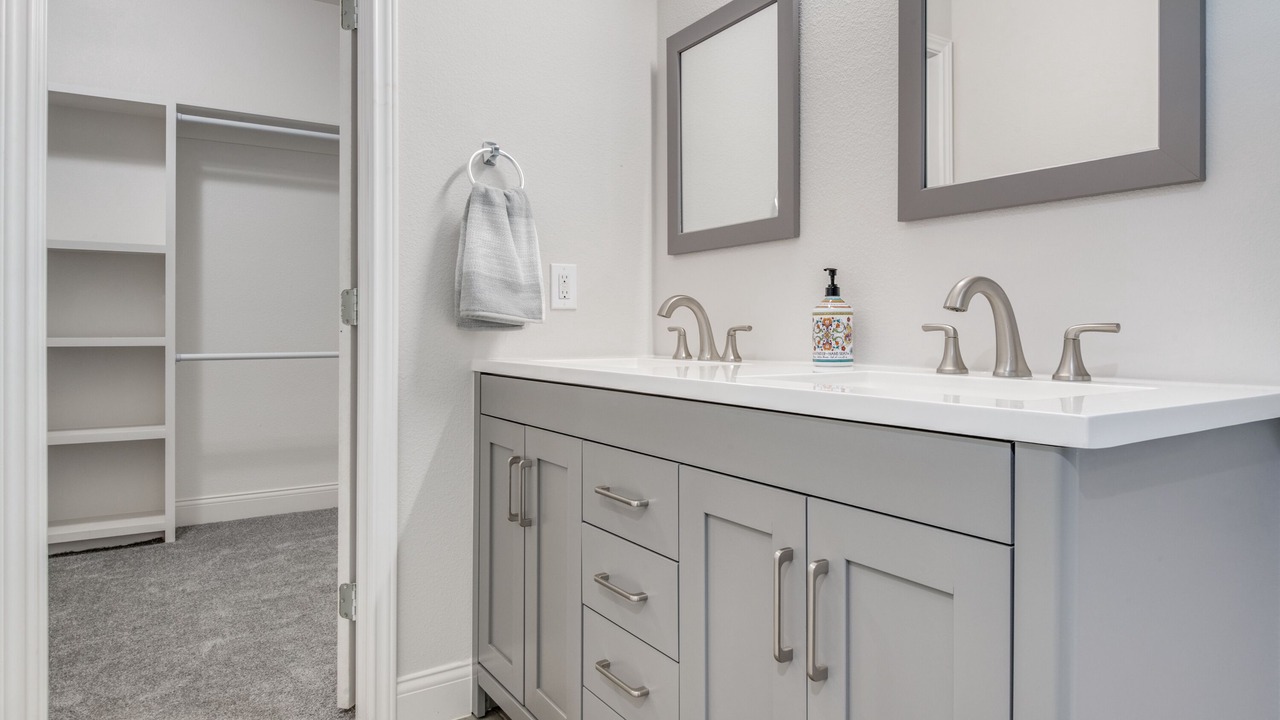 Photo of Bathroom in Lake Dallas