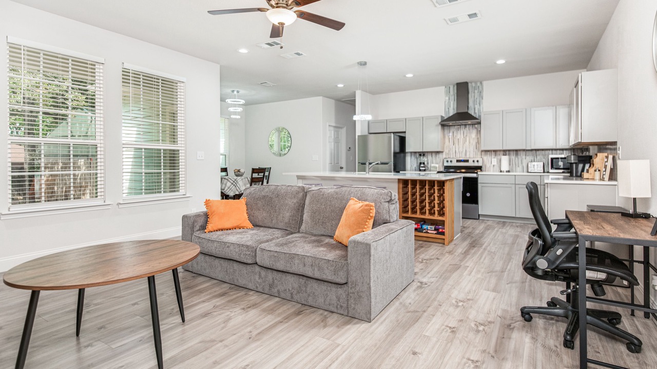 Photo of Livingroom in Lake Dallas