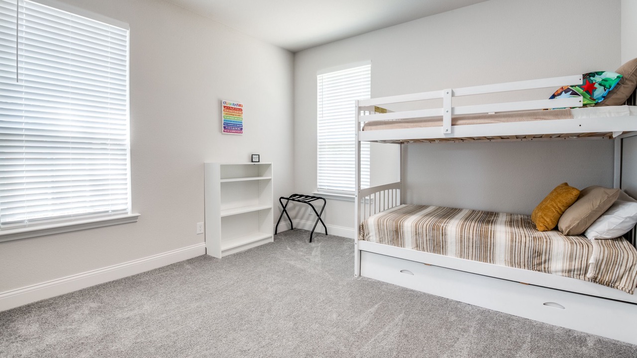Photo of Bedroom in Lake Dallas