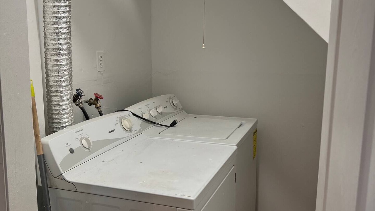 Photo of Others in New Springville