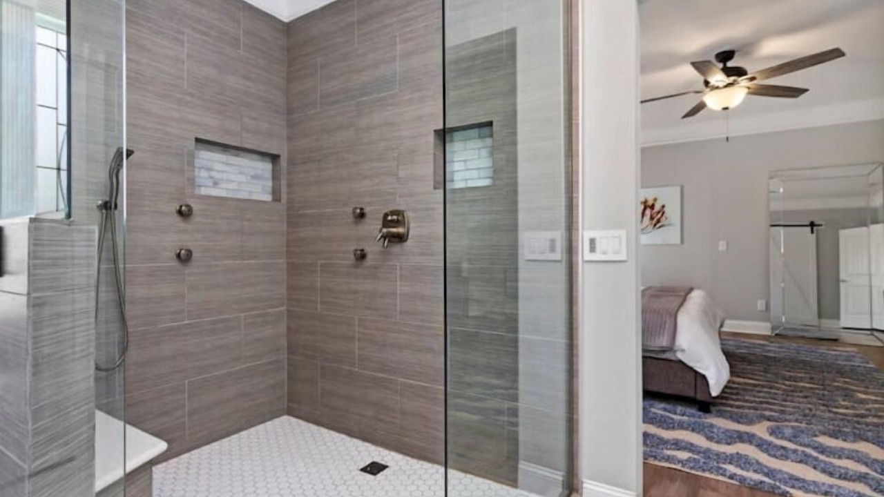 Photo of Bathroom in Ashland City