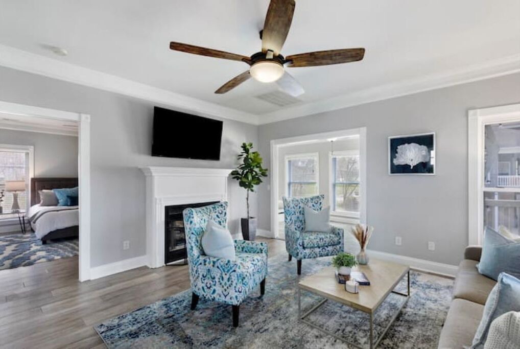 Photo of Livingroom in Ashland City