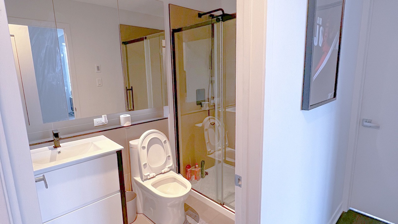 Photo of Bathroom in Shaughnessy Village
