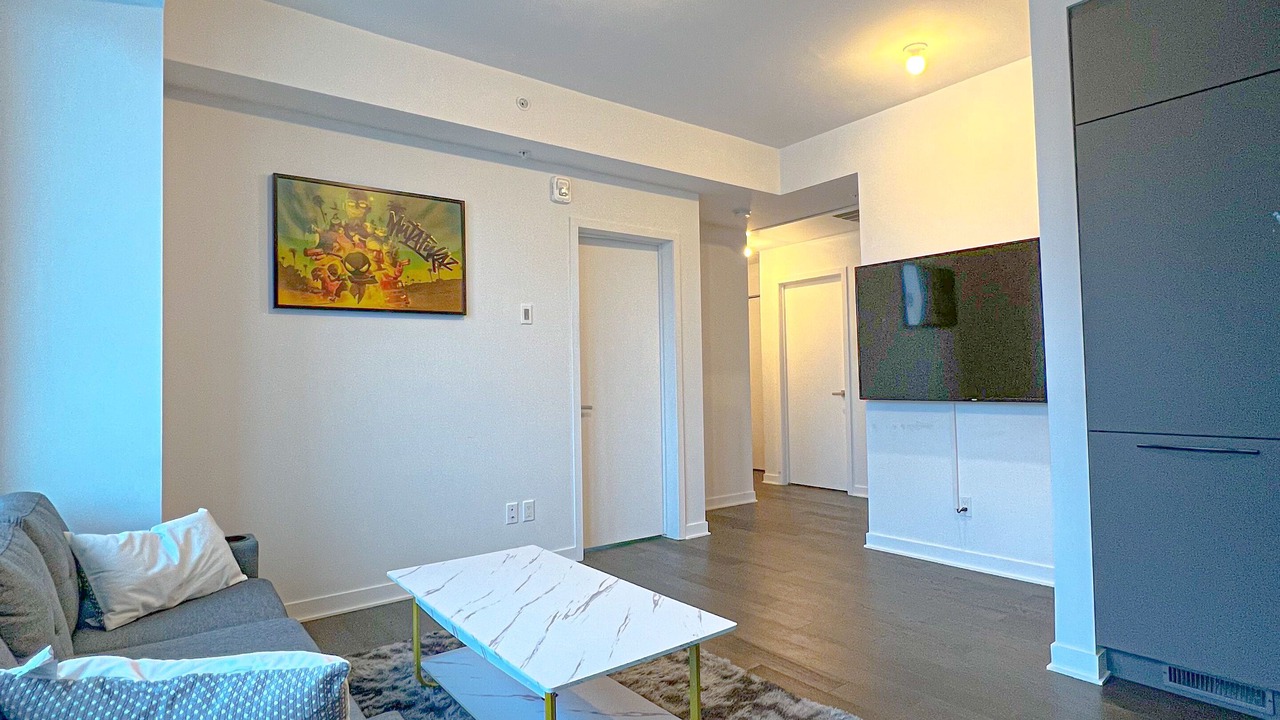 Photo of Livingroom in Shaughnessy Village