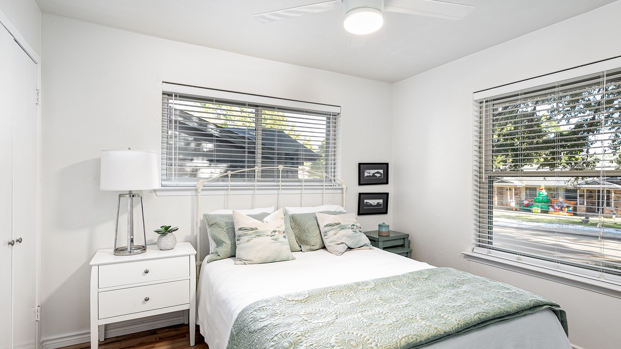 Photo of Bedroom in Northeast Dallas