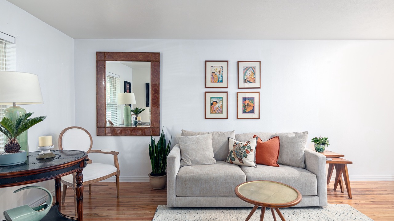 Photo of Livingroom in Northeast Dallas