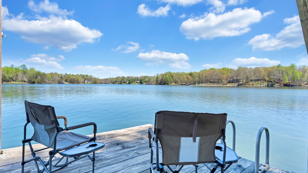 Photo of Others in Smith Mountain Lake