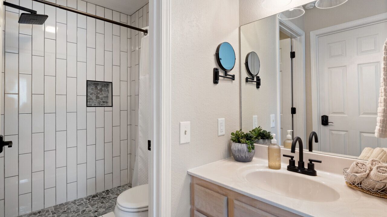 Photo of Bathroom in Village of Four Seasons