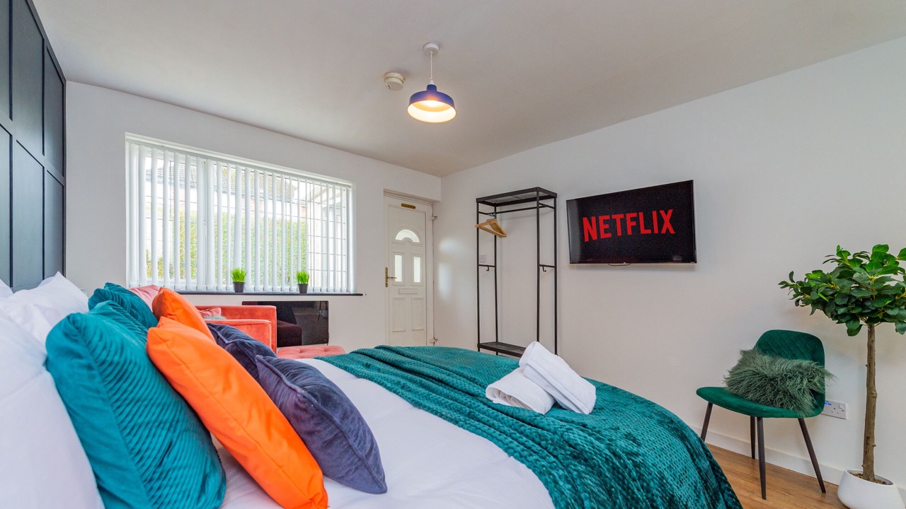 Photo of Others in Heswall