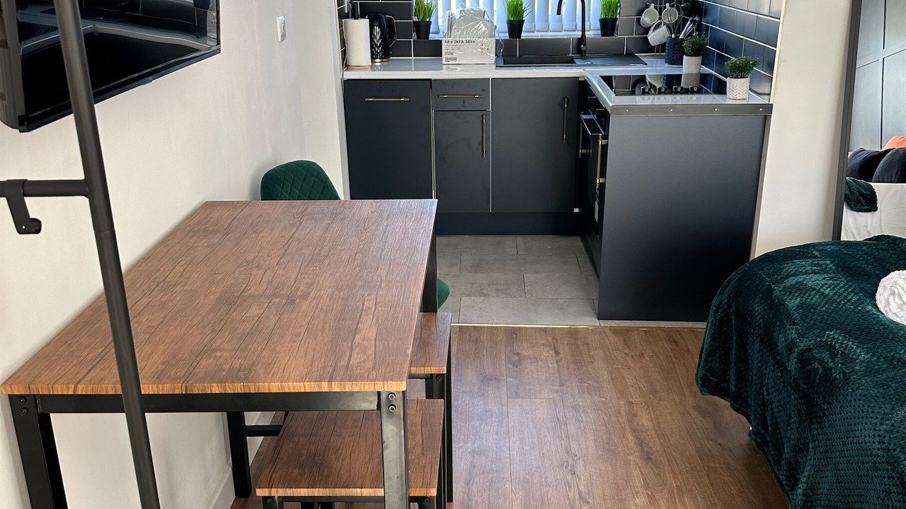 Photo of Others in Heswall