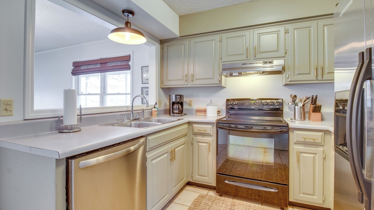 Photo of Kitchen in Cherokee Village