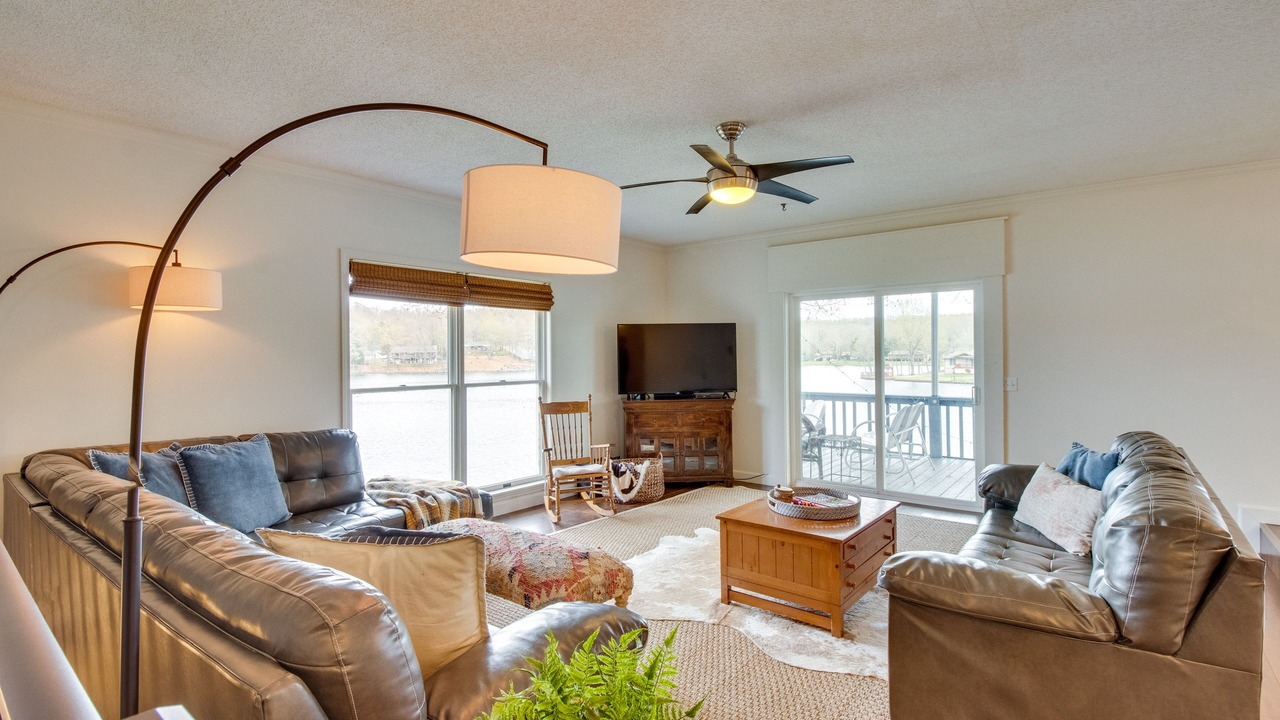 Photo of Bedroom in Cherokee Village
