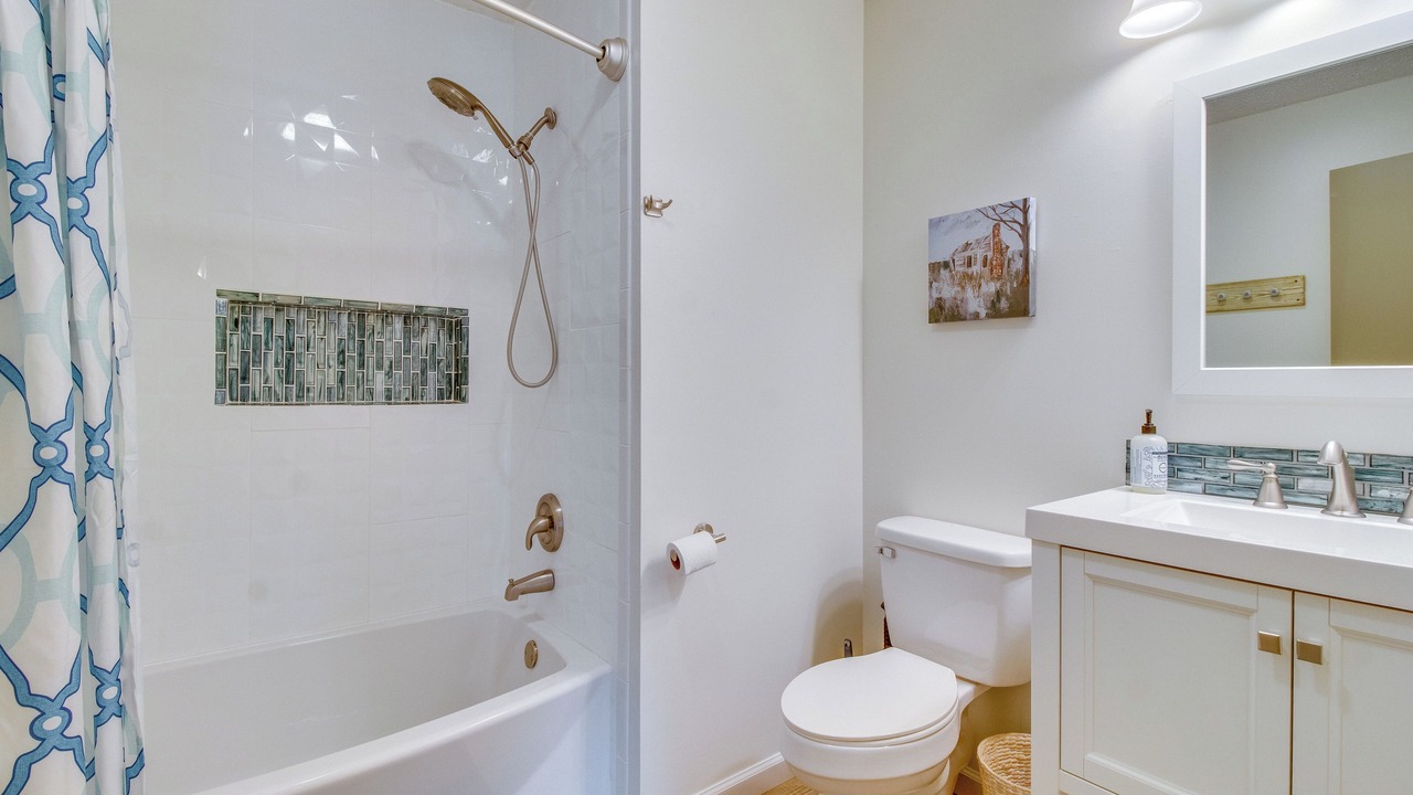 Photo of Bathroom in Cherokee Village