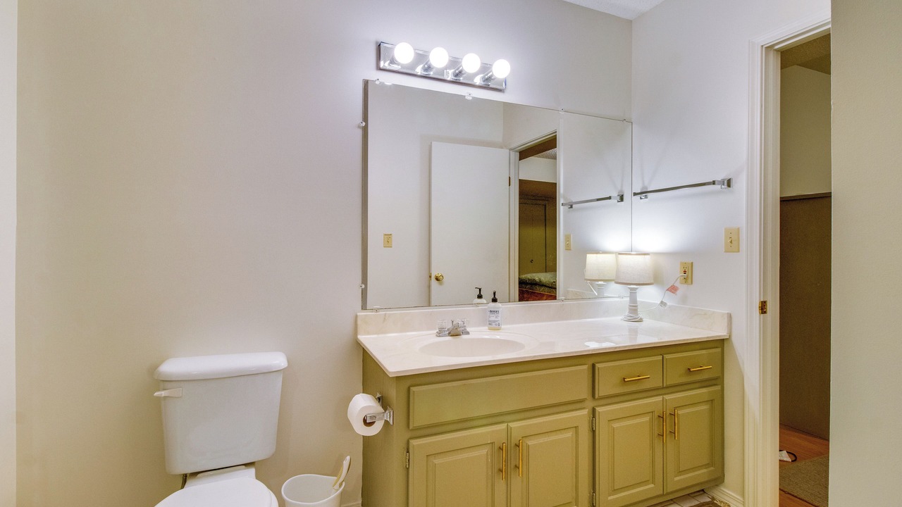 Photo of Bathroom in Cherokee Village