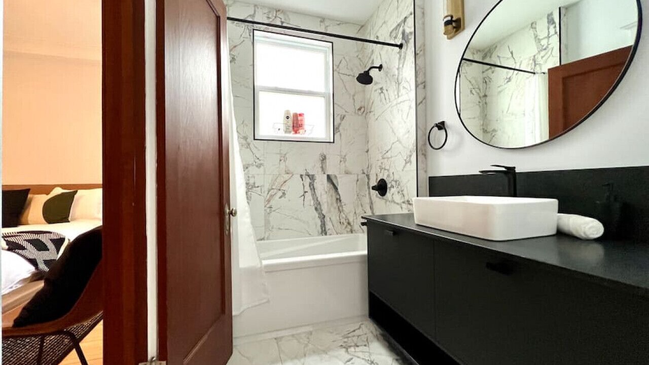 Photo of Bathroom in Montcalm