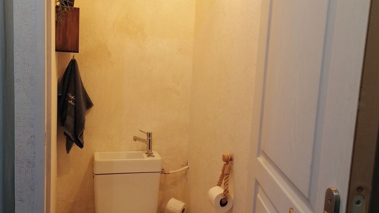 Photo of Bathroom in Cachen