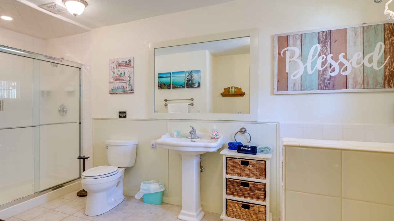 Photo of Bathroom in Eufaula