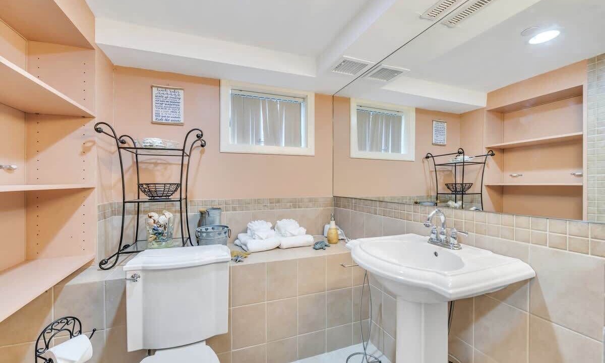 Photo of Bathroom in Napeague