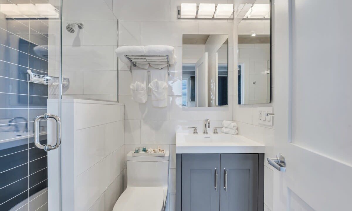 Photo of Bathroom in Napeague