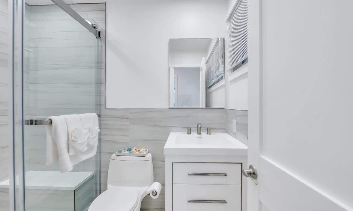 Photo of Bathroom in Napeague