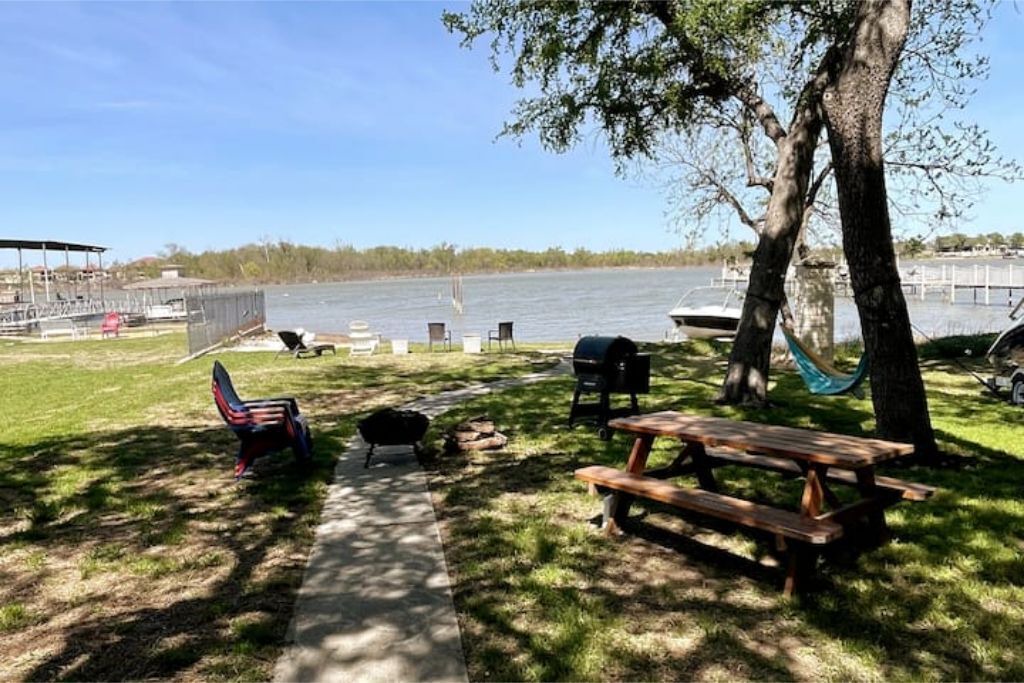 Photo of Outdoor in Pecan Acres