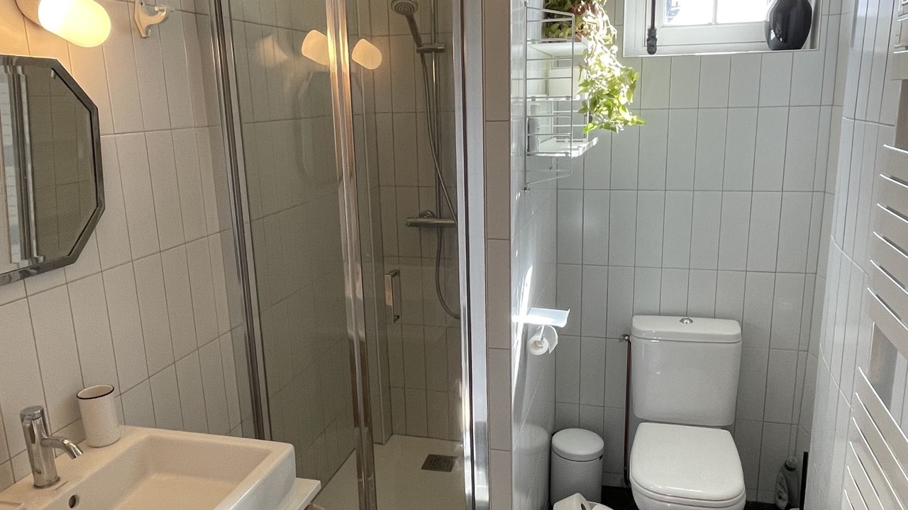Photo of Bathroom in Colombier - Champ de Mars