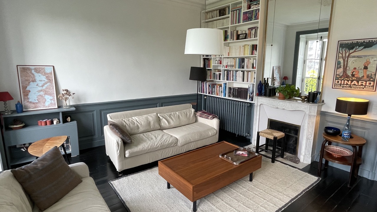 Photo of Livingroom in Colombier - Champ de Mars