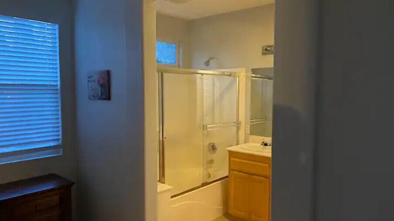 Photo of Bathroom in North Natomas