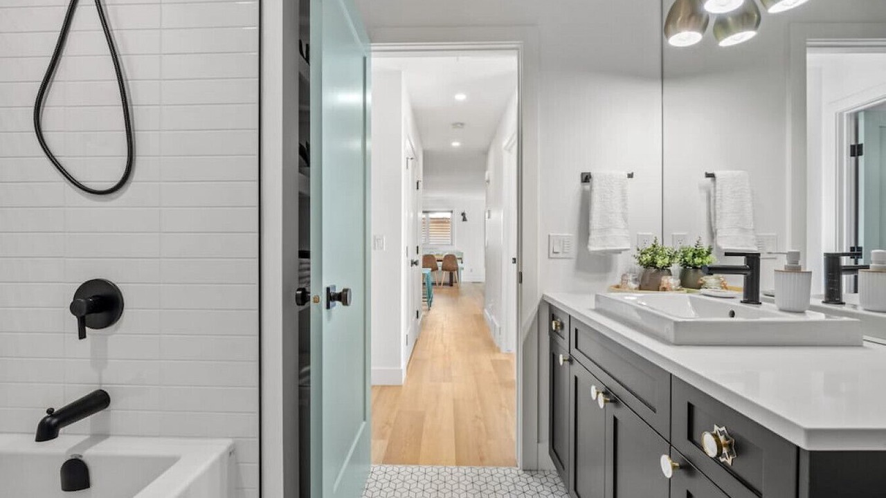 Photo of Bathroom in Southeast Calgary