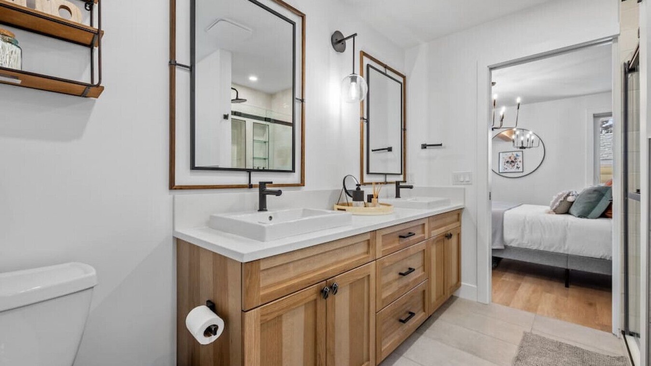 Photo of Bathroom in Southeast Calgary