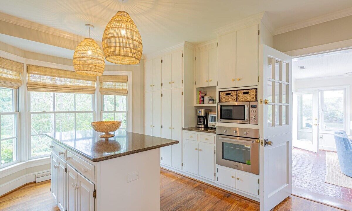 Photo of Others in Weems