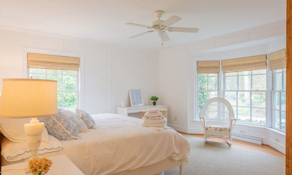 Photo of Others in Weems