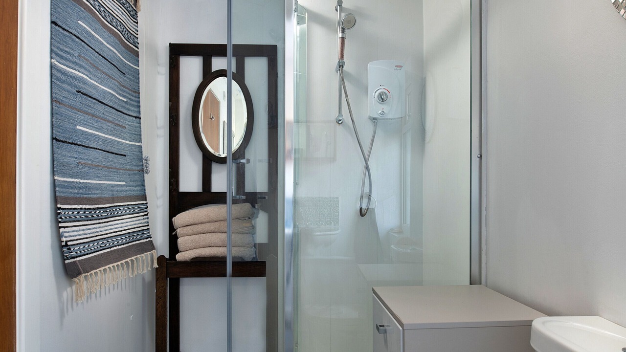 Photo of Bathroom in Llanberis