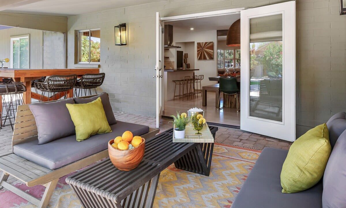 Photo of Livingroom in Scottsdale Country Acres