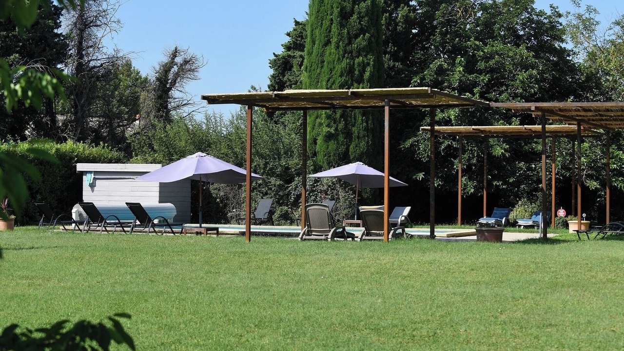 Photo of Outdoor in Caderousse